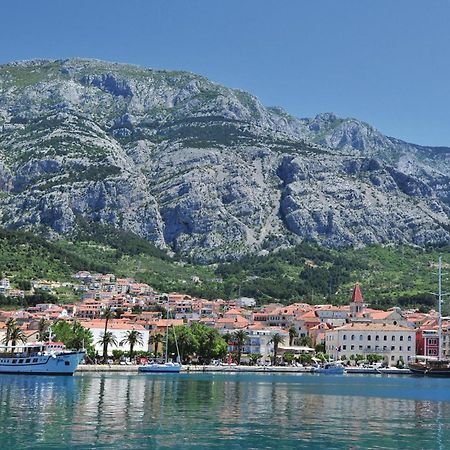 Stunning Apartment In Makarska With Wifi Exterior photo